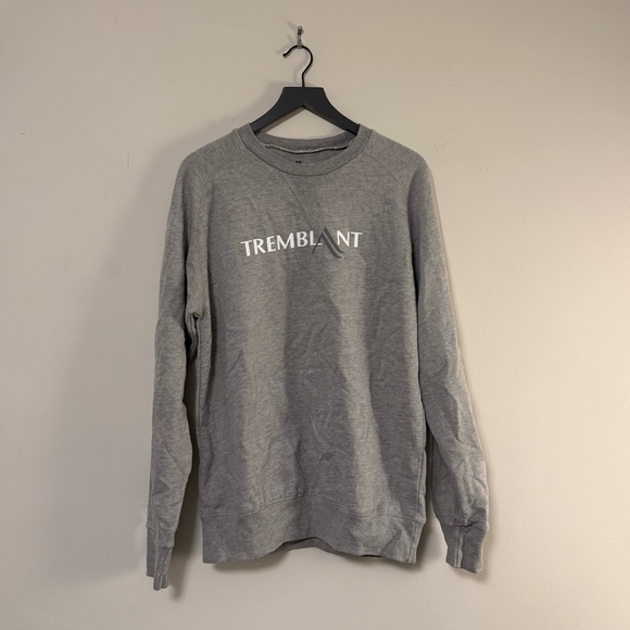 Destination Sweaters Set - Picture 5 of 8